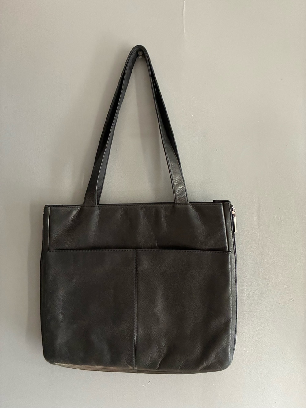 HOBO International Classic Black Leather Expandable Tote Bag